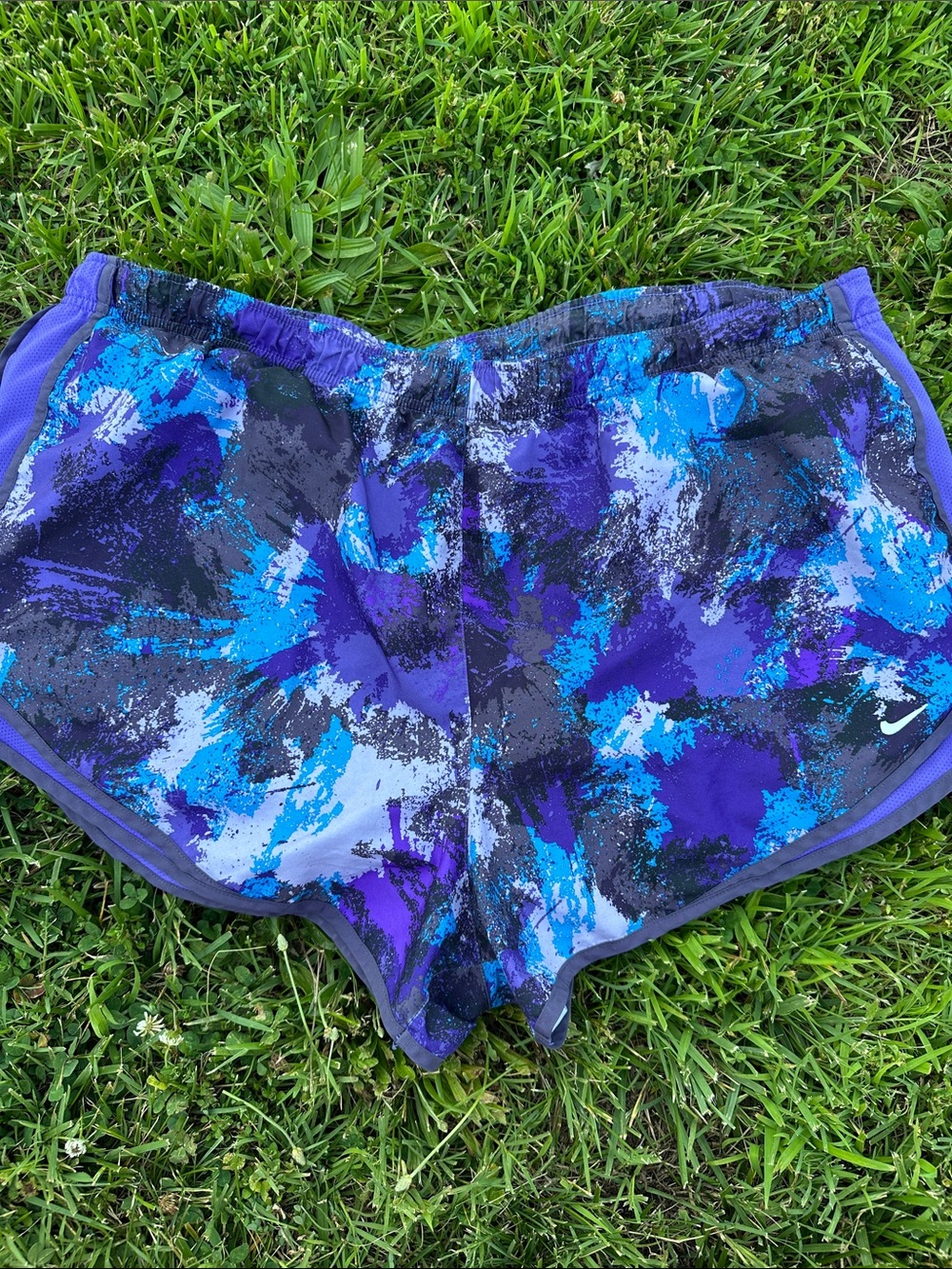 Nike Women’s Blue & Purple Abstract Print Athletic Shorts